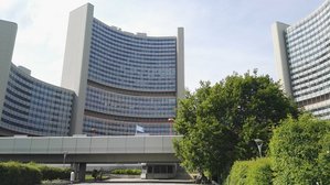 Obr. 1: Přípravný výbor NPT zasedal v sídle MAAE ve Vídni
